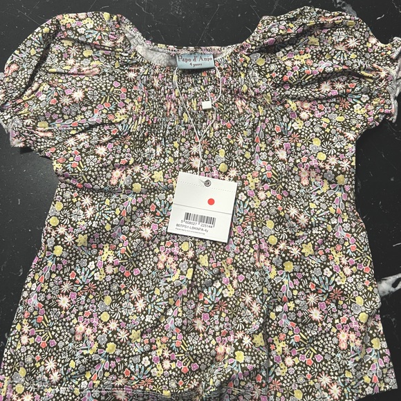 Brand New Top with tags multi flower print - Picture 1 of 3